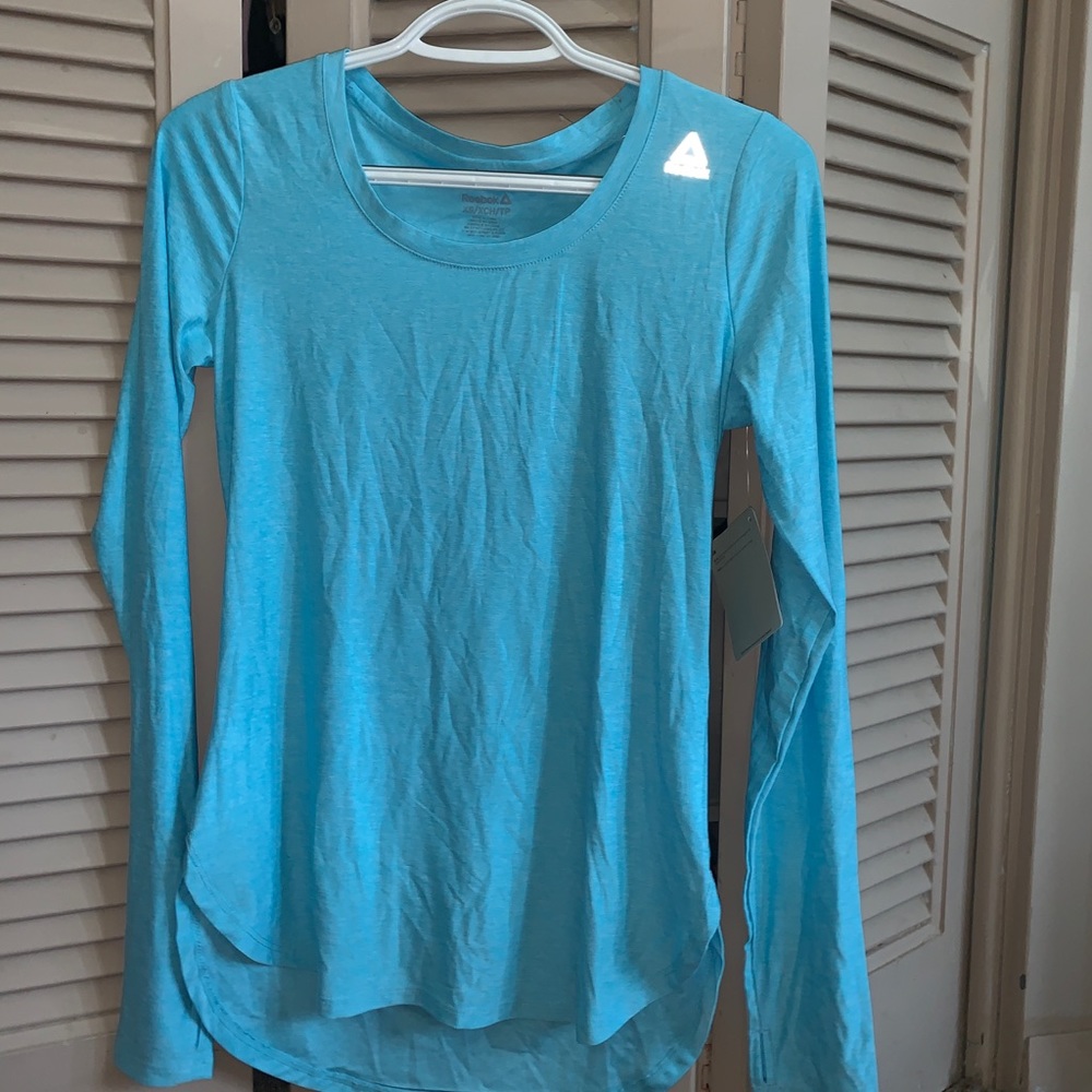 reebok athletic long sleeved shirt (light blue)